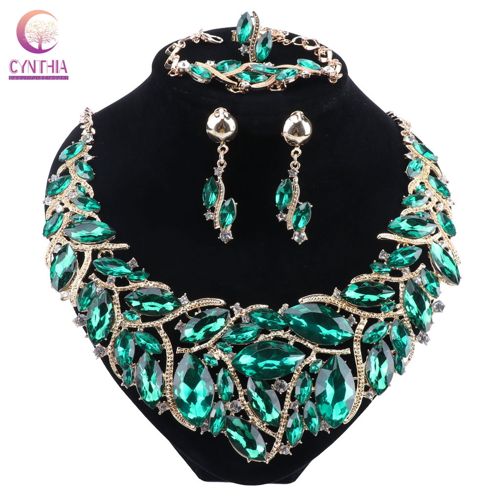 Women Accessories India - Cynthia luxo cor verde cristal colar