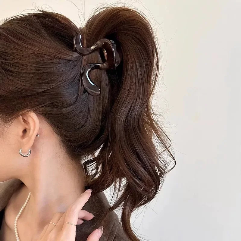 Grampo de Cabelo com Design Ge - Women Accessories Shop Design avaliação e preço
