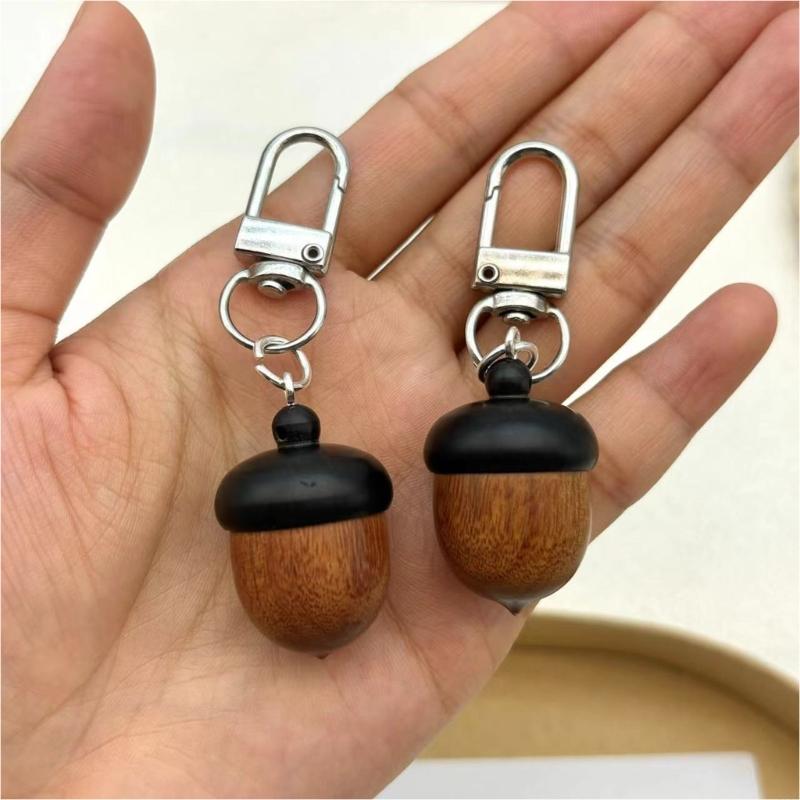 Chaveiro funcional bolota aber - Women Accessories Store avaliação e preço