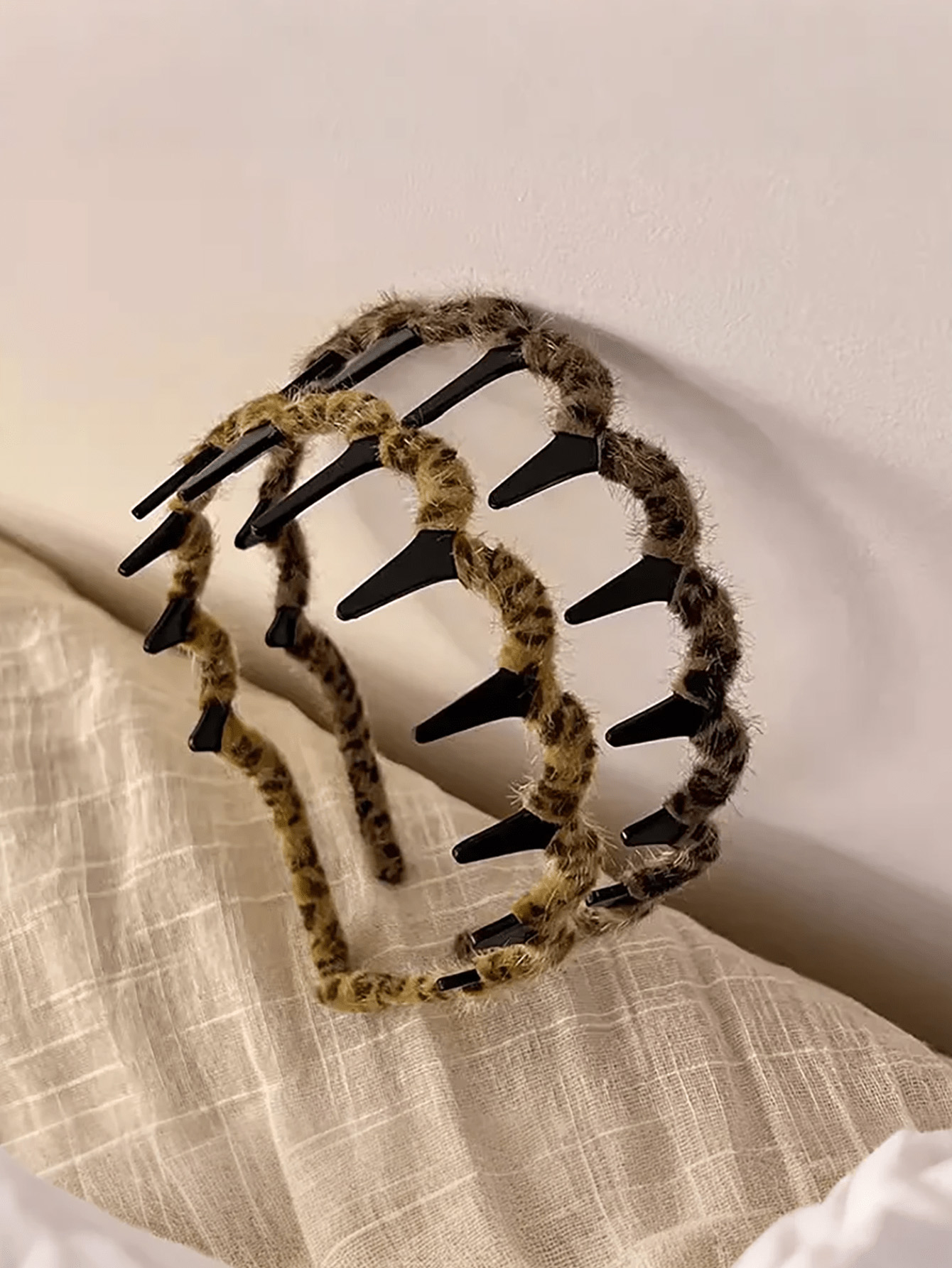 Tiara ondulada com estampa de  - Women Accessories Shop Design avaliação e preço